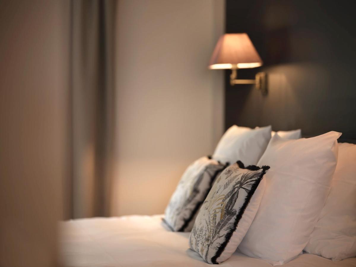 Le 24 Hotel Spa Bagian luar foto