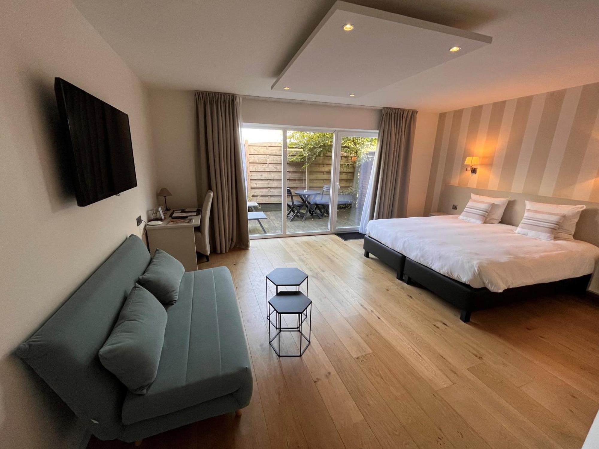 Le 24 Hotel Spa Bagian luar foto